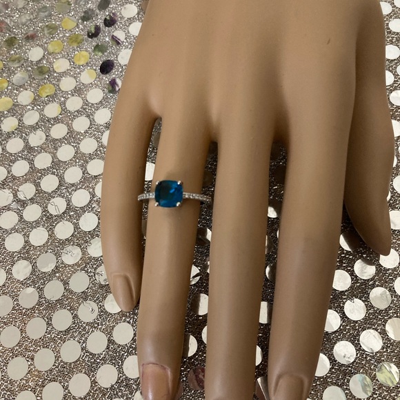 Woman's topaz 925 silver filled(925 stamped)TOPAZ - Picture 2 of 4